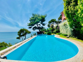 Sea View Suite Apartment In Historic Villa, Exclusive Experience, Imperia